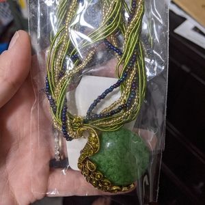 3/$15 Peacock statement necklace